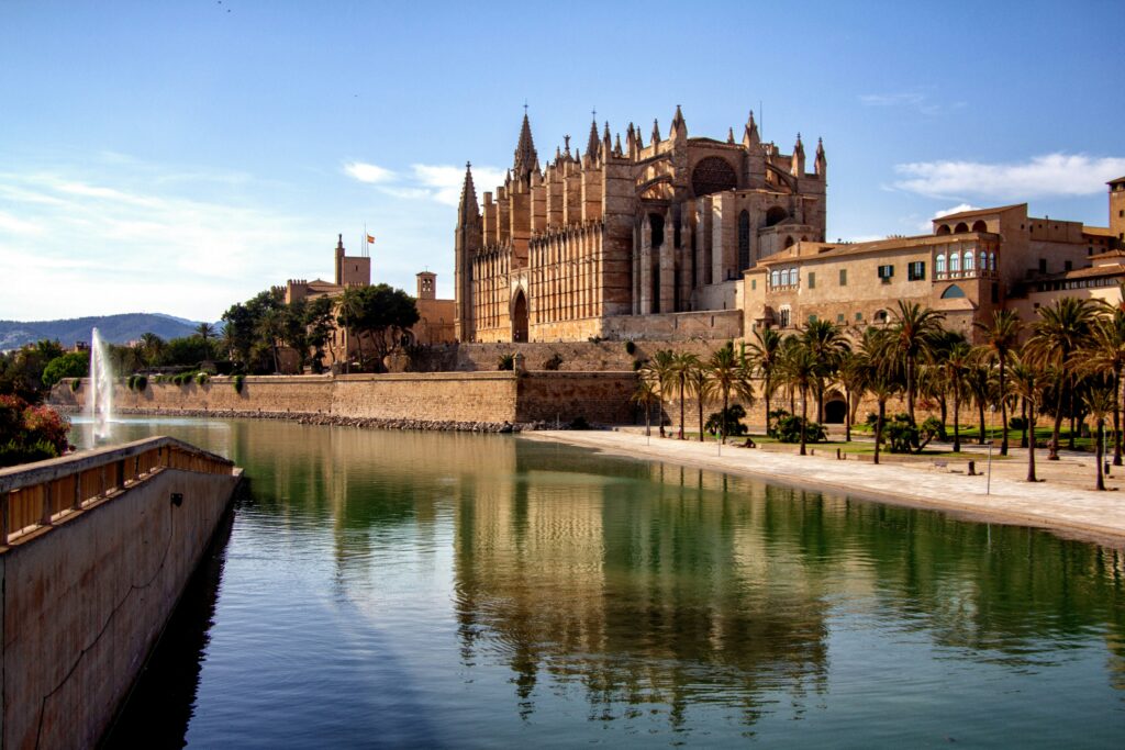 EXPLORE MALLORCA ON A 5-DAY ITINERARY